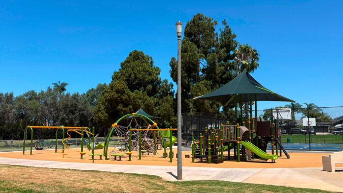 Inauguran parque (2)