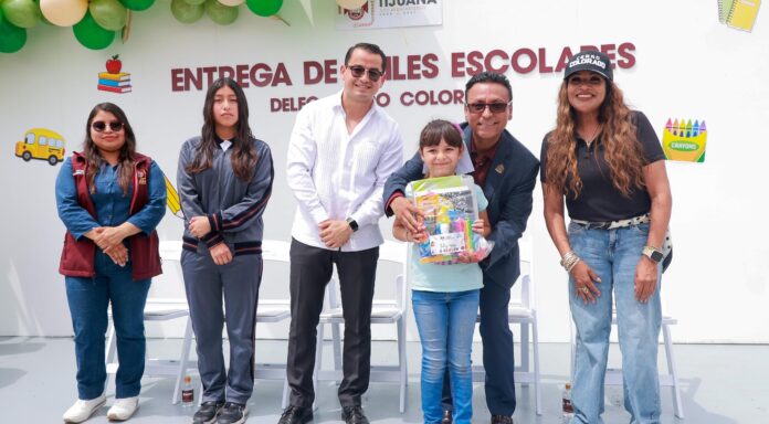 Entregan Utiles_Escolares_13-08-2026 (1)