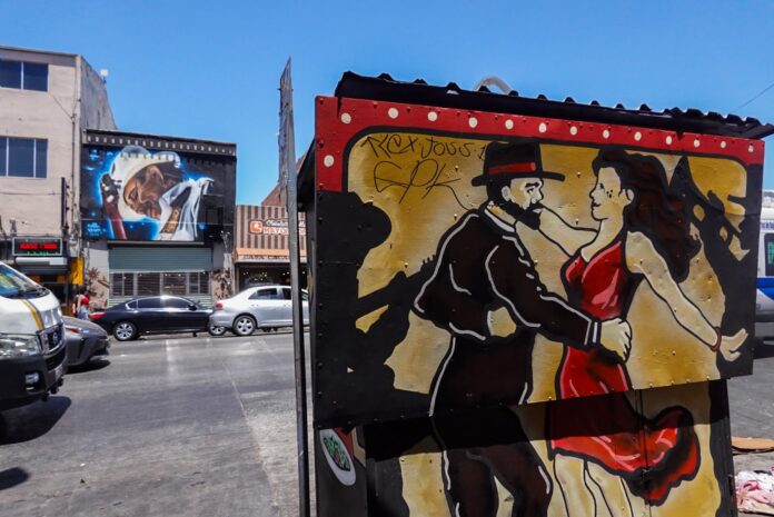 MURALES